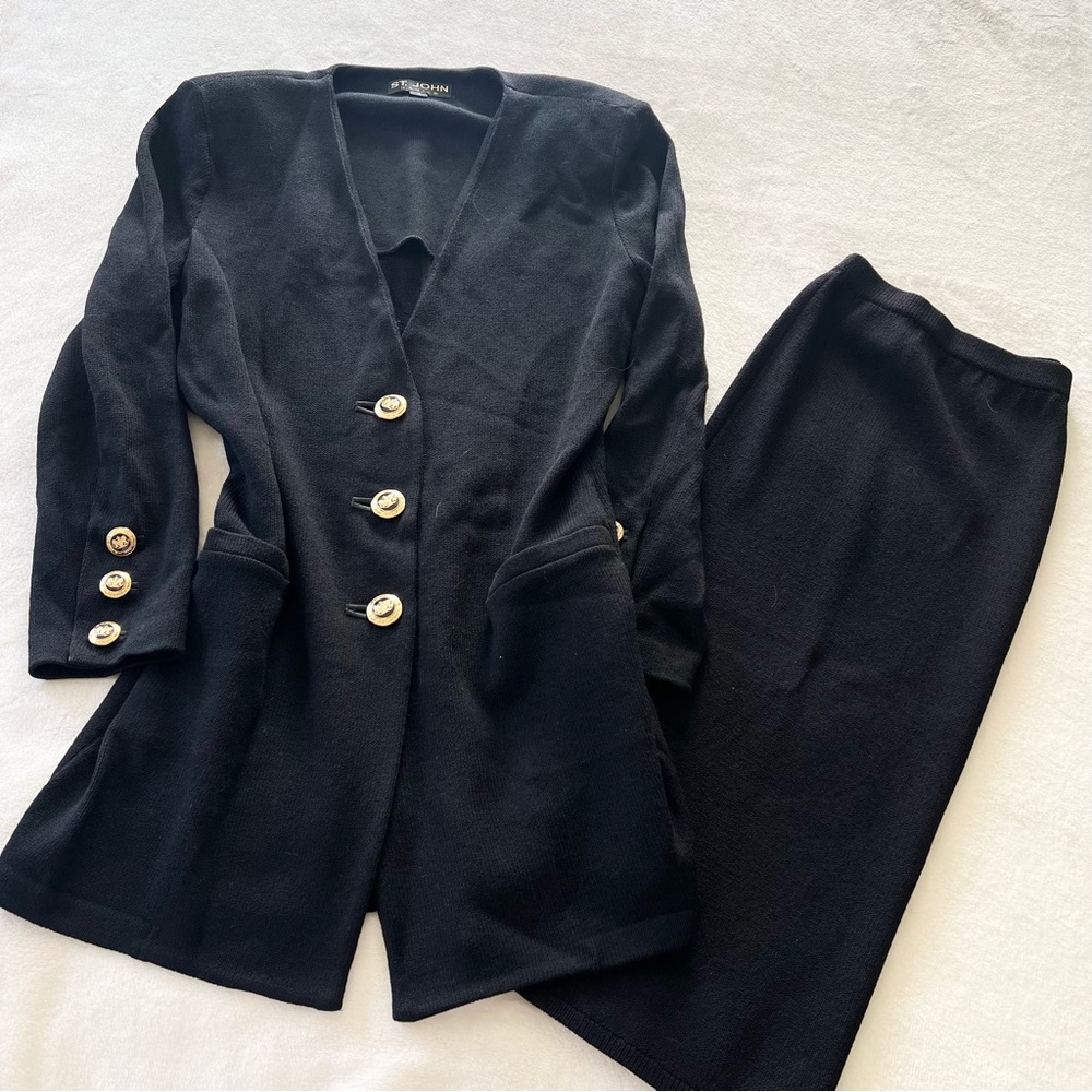 Vintage St. John Basics Sz 16 Santana Knit Black Long Sleeve Jacket & Skirt Set